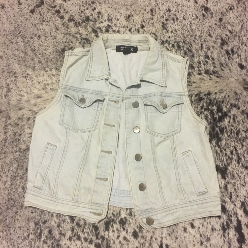 Forever 21 crop denim vest